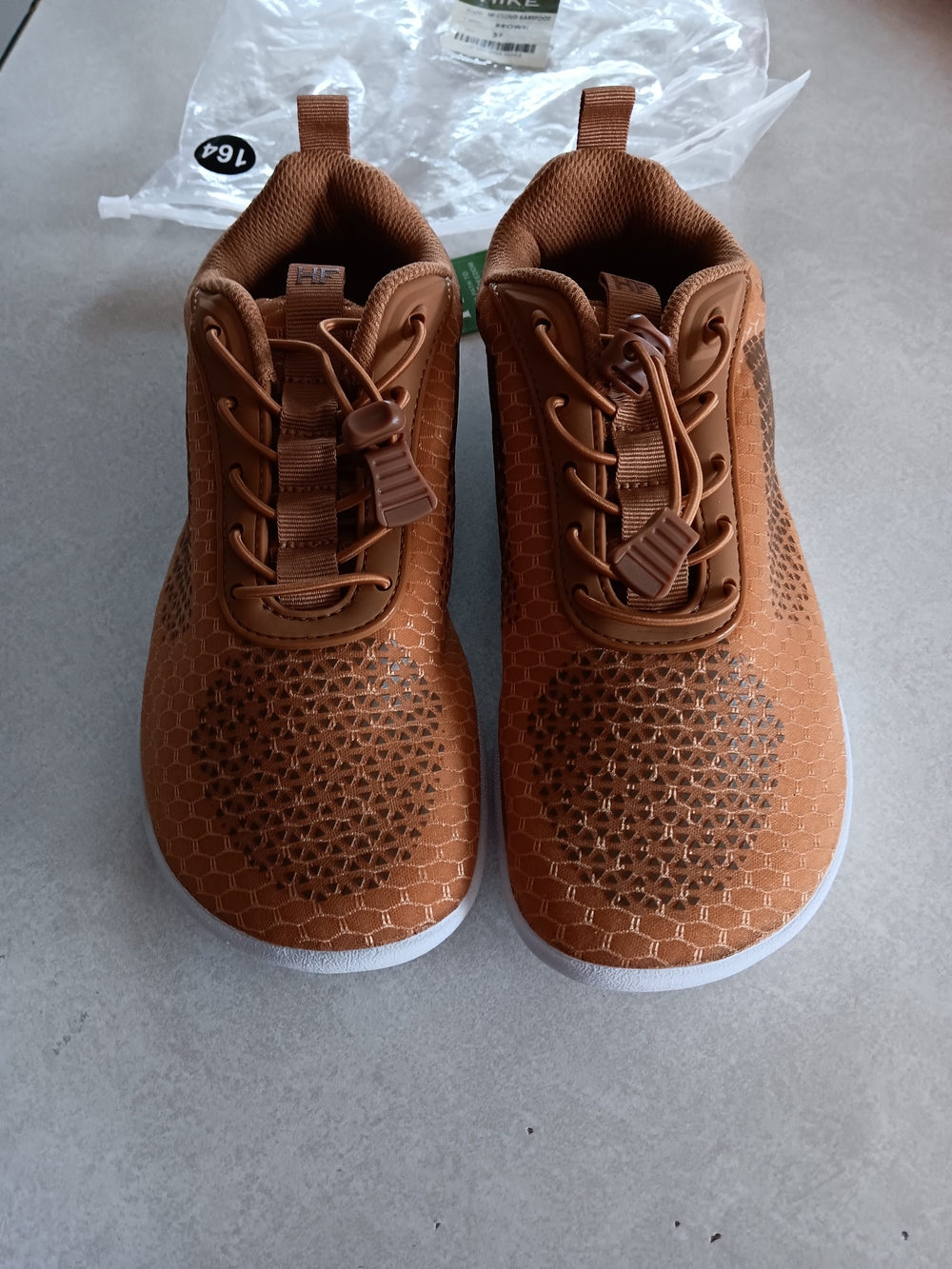 Womens Hike Footwear Size 37 or W 6 M 4.5